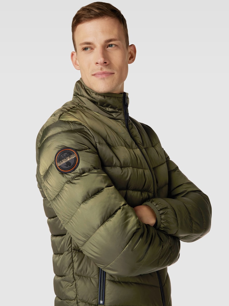 Steppjacke mit Stehkragen Modell 'AERONS' in olivgrün