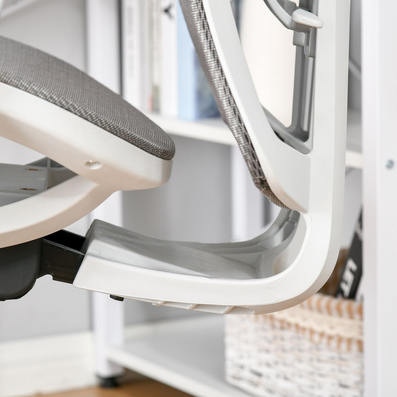 Vinsetto Bürostuhl Drehstuhl höhenverstellbar mit 3D-Armlehne 3 Stufen Mesh