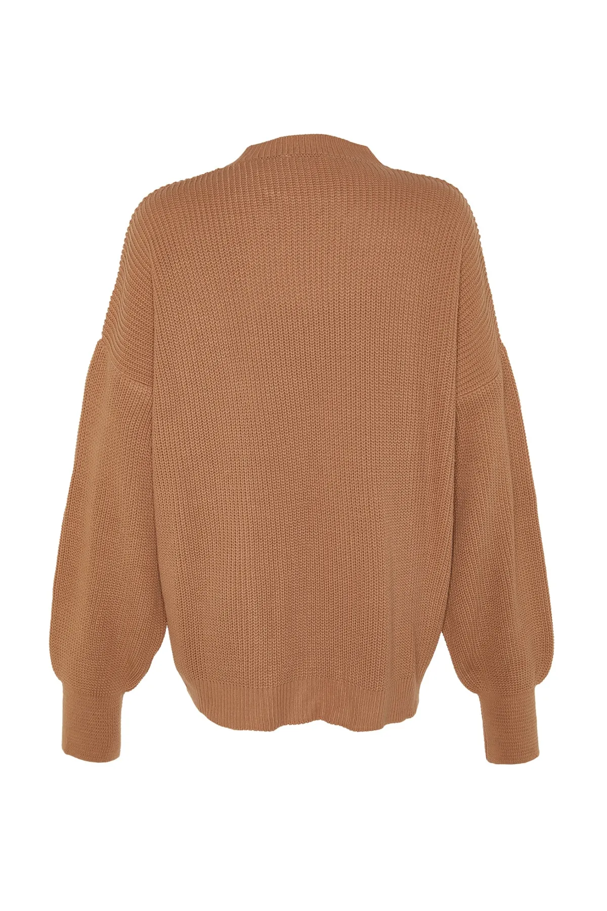 Trendyol Collection  Nerzfarbener Strickpullover mit Rundhalsausschnitt und weiter Passform TWOAW23KZ01448