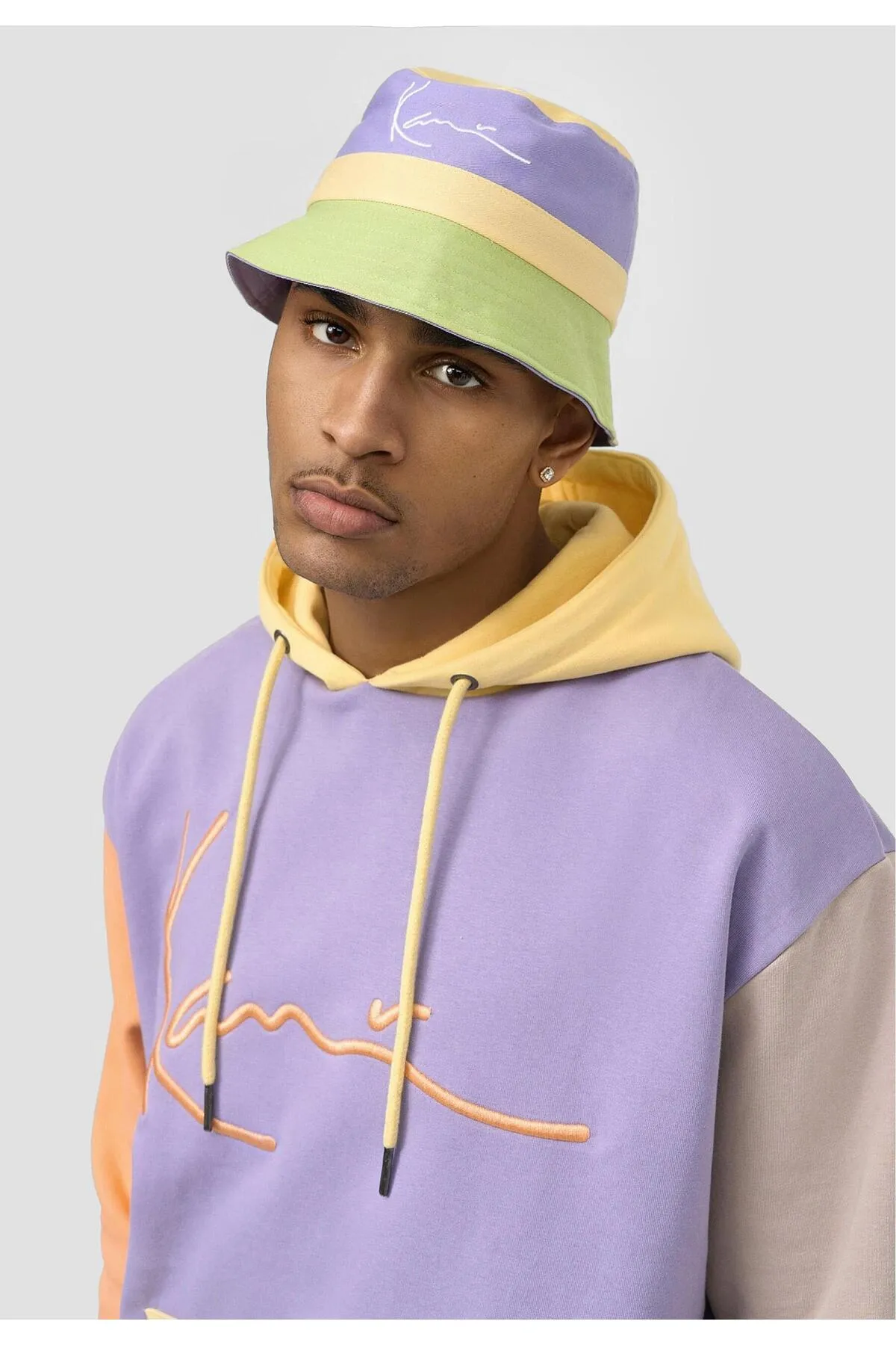 KARL KANI  Accessoires KA221-044-1 KK Signature Wendbarer Block-Bucket-Hat