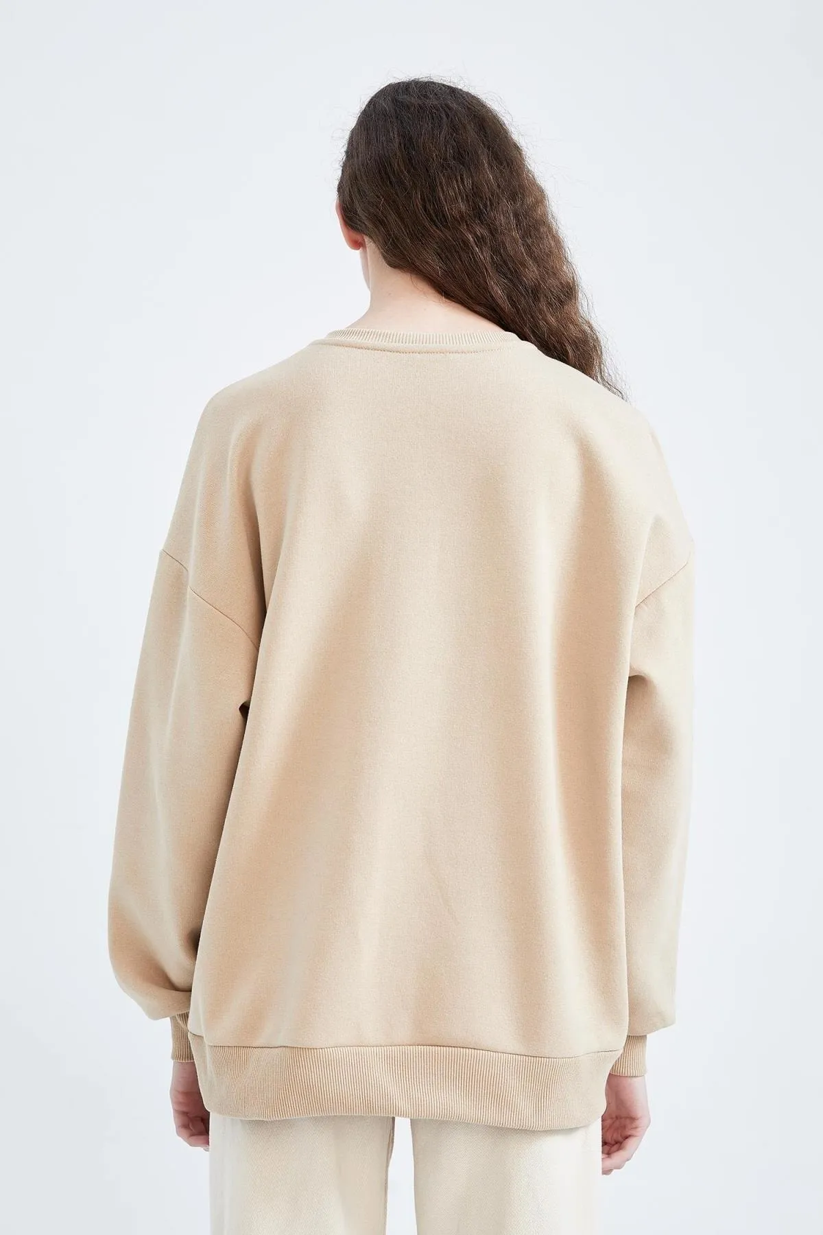 DeFacto  Sweatshirt mit Rundhalsausschnitt in Oversize-Passform