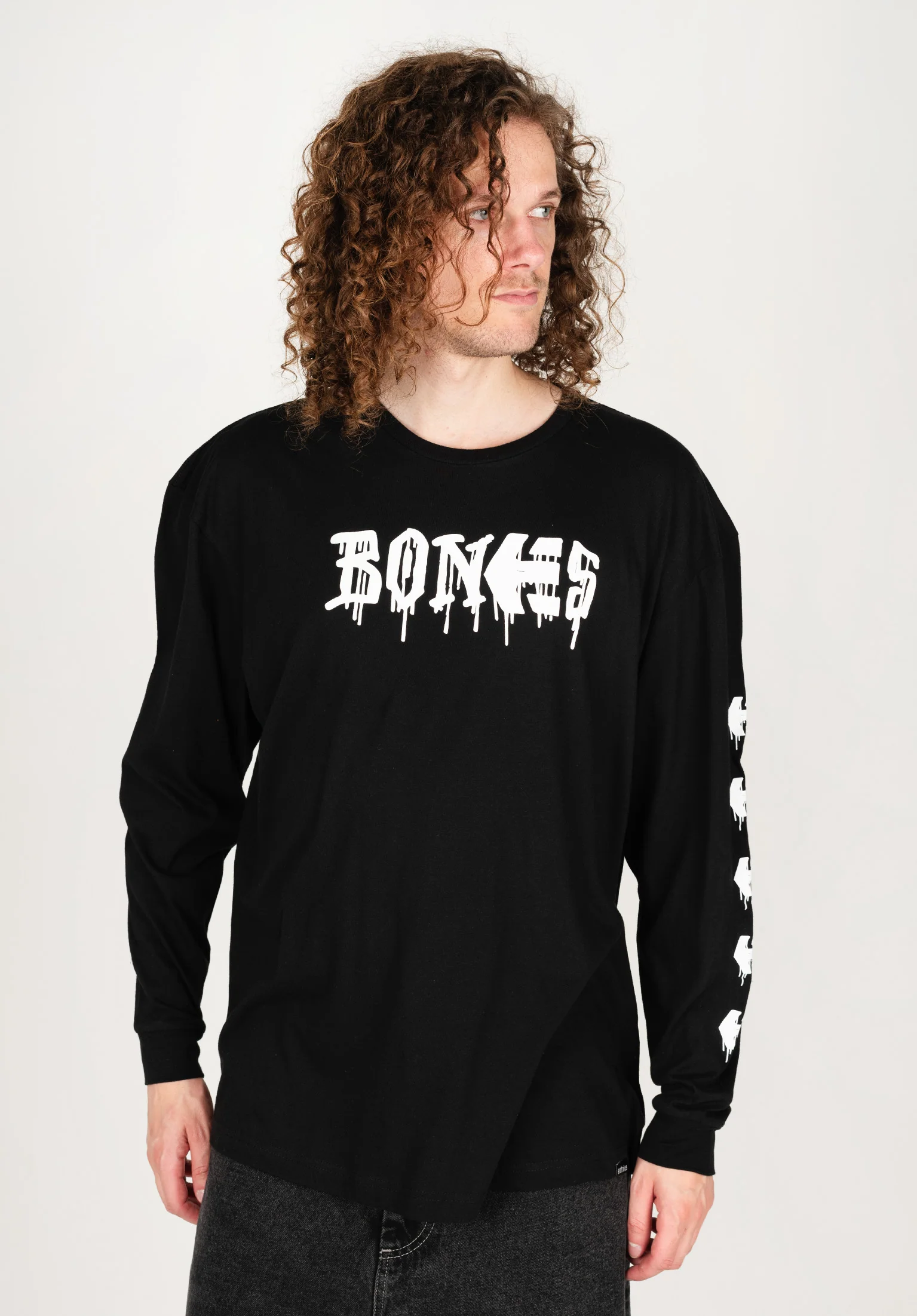 x Bones