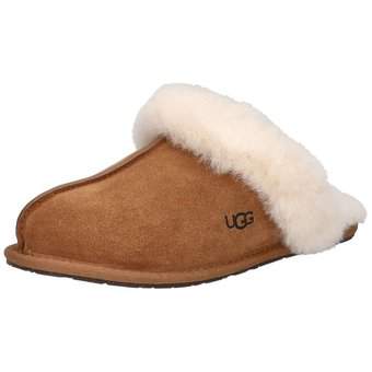 UGG Scuffette II Hausschuhe in braun