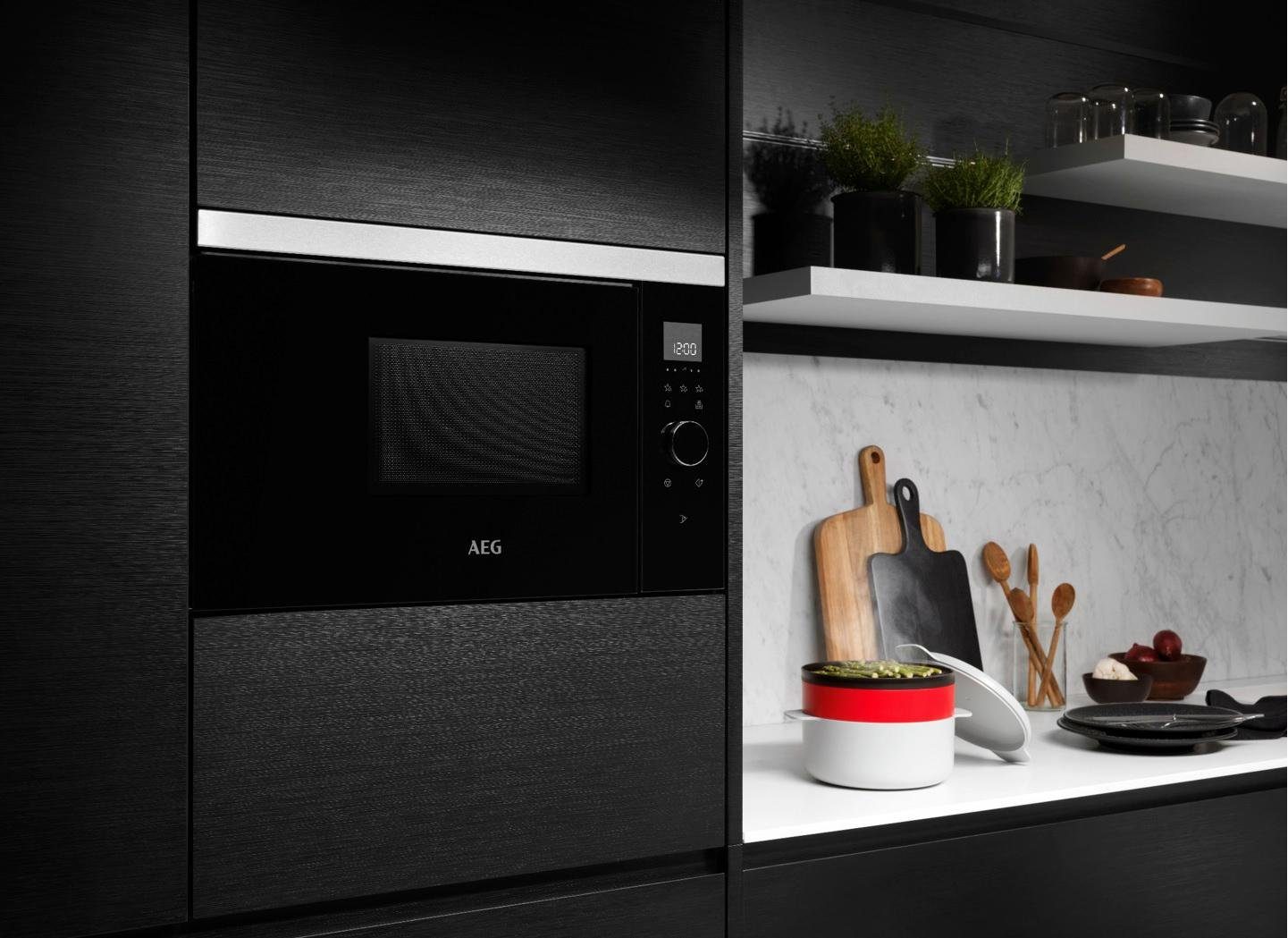 AEG Einbau-Mikrowelle MBB1756SEM, Mikrowelle, 17 l, Touch-Bedienung