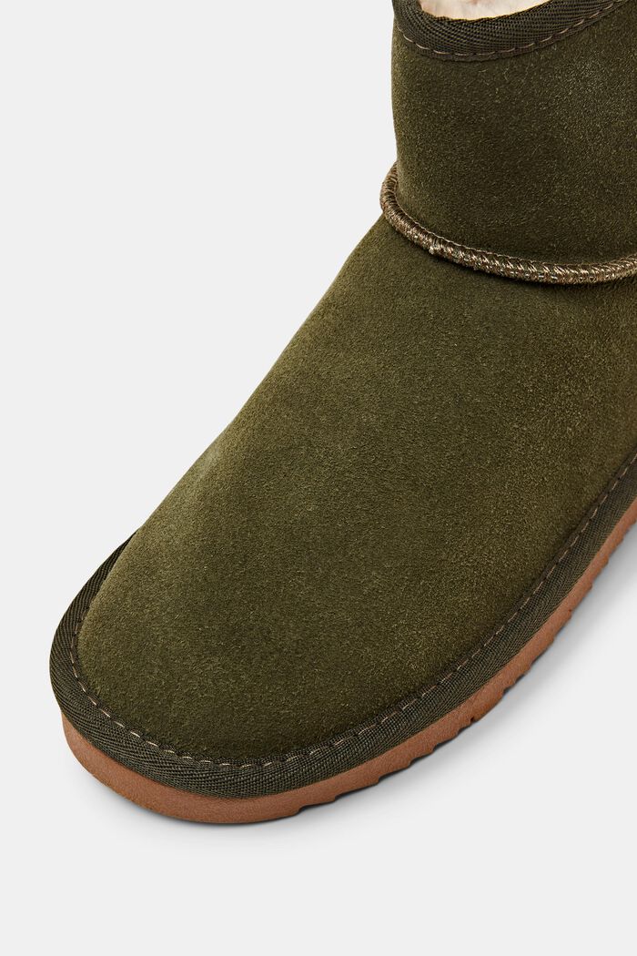Veloursleder-Boots mit Kunstfellfutter