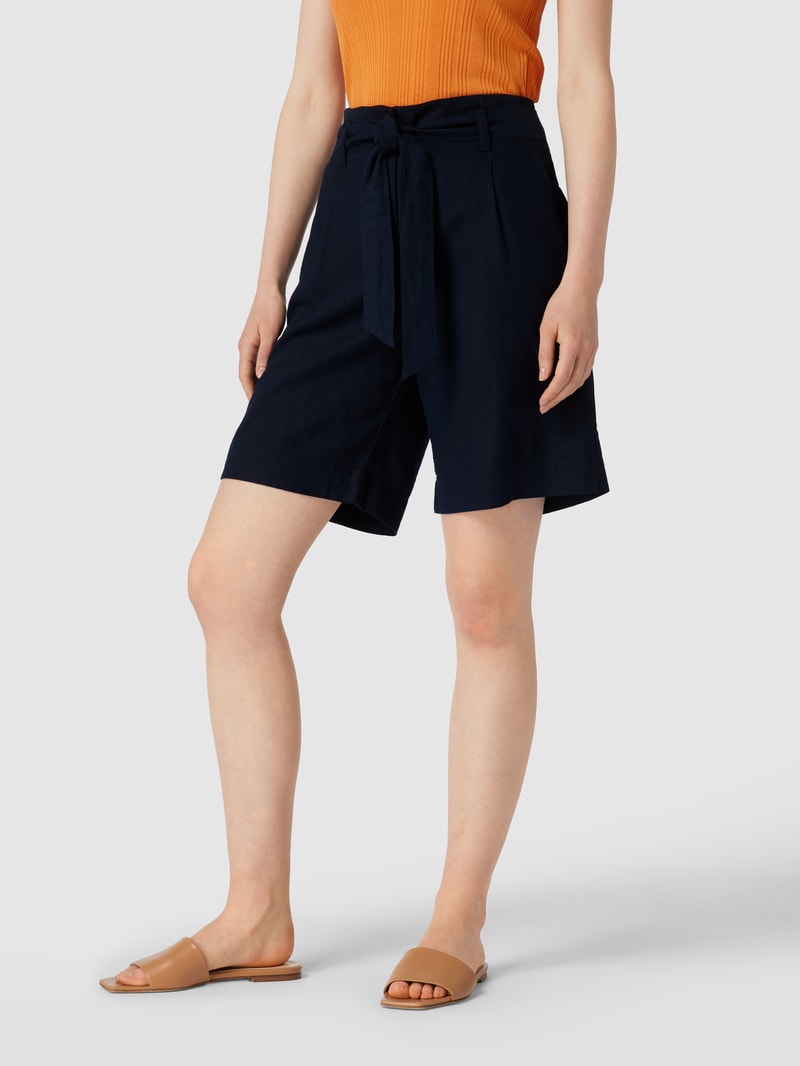 Bermudas mit Stoffgürtel in dunkelblau