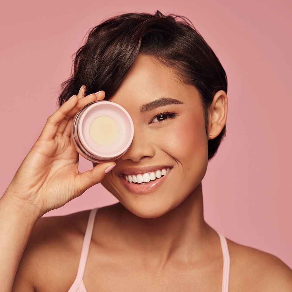 kylie by kylie jenner Loose Powder Poudre Libre