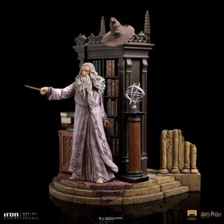 Harry Potter Art Deluxe Scale Statue: Albus Dumbledore