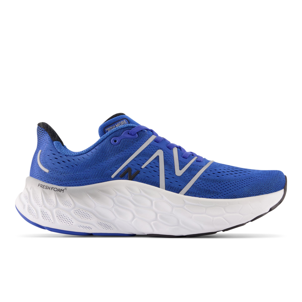 New Balance Fresh Foam X More v4 MMORBB4 / blau