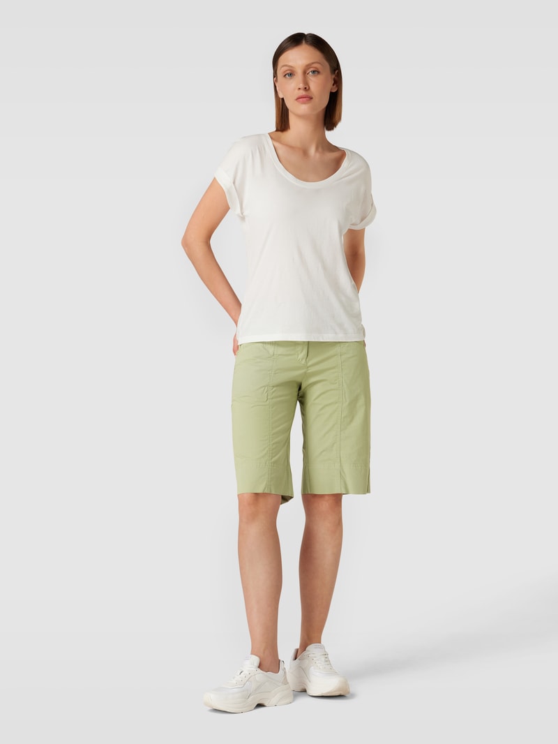 Bermudas mit seitlichen Eingrifftaschen Modell 'Lotta' in khaki