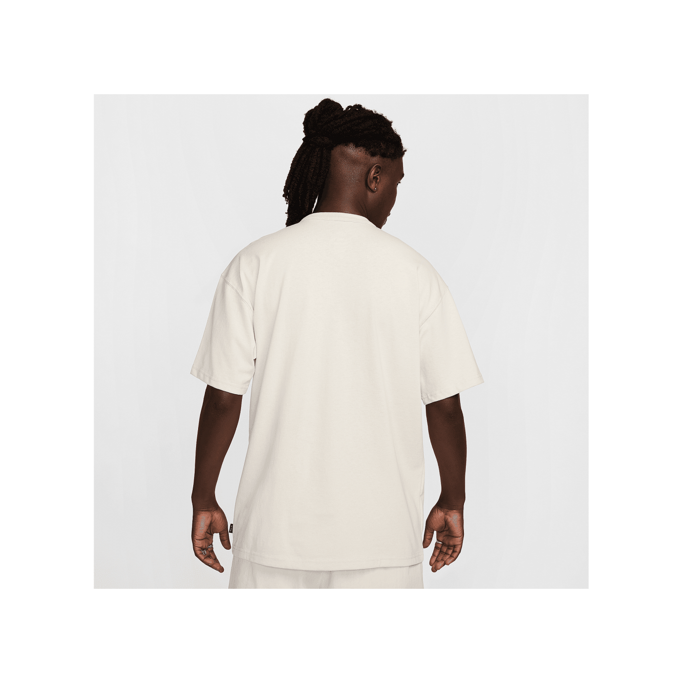 Nike Essential T-Shirt Braun F104