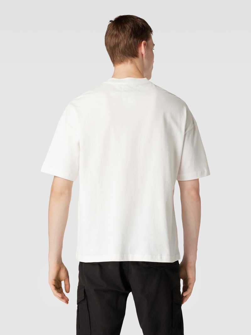 Oversized T-Shirt mit Label-Print in offwhite