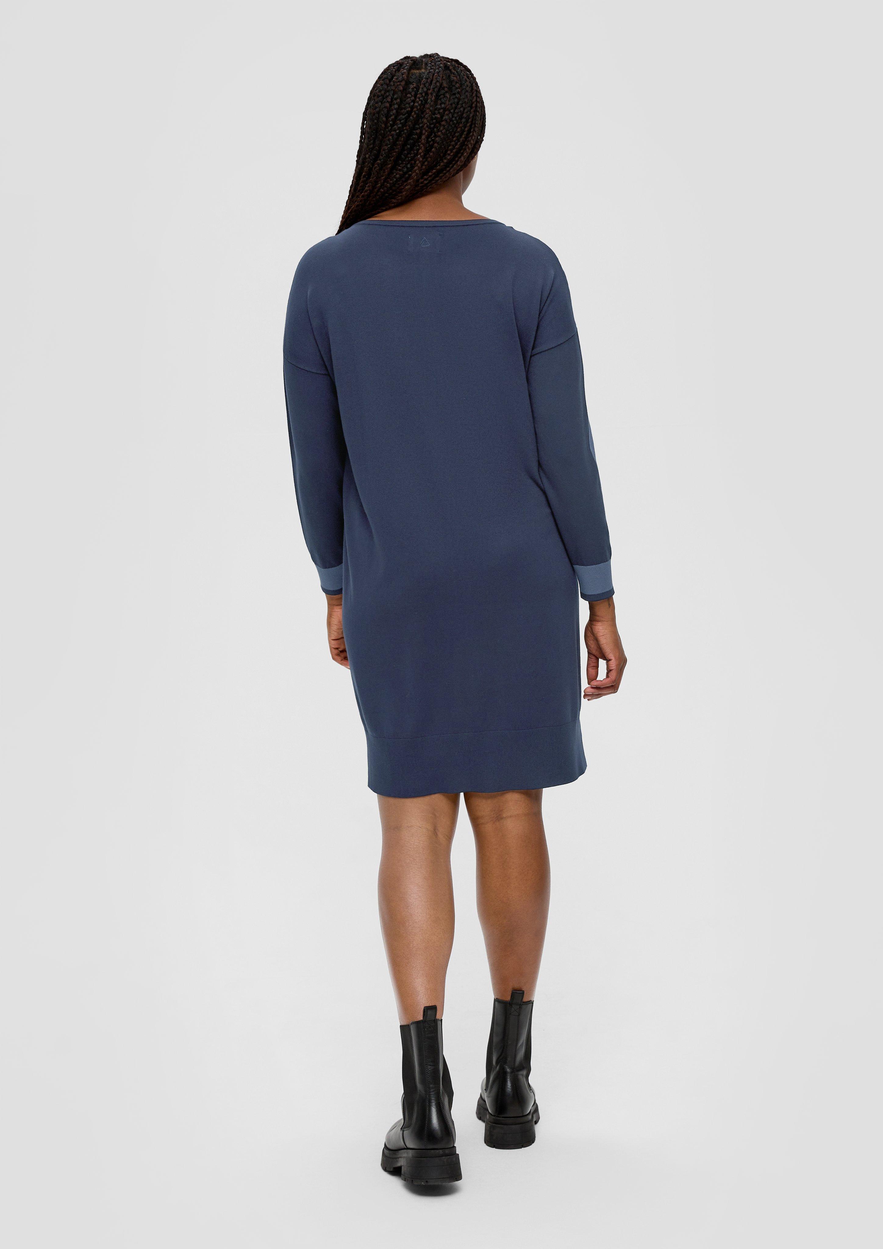 Strickkleid aus Viskosemix  2136639-5959
