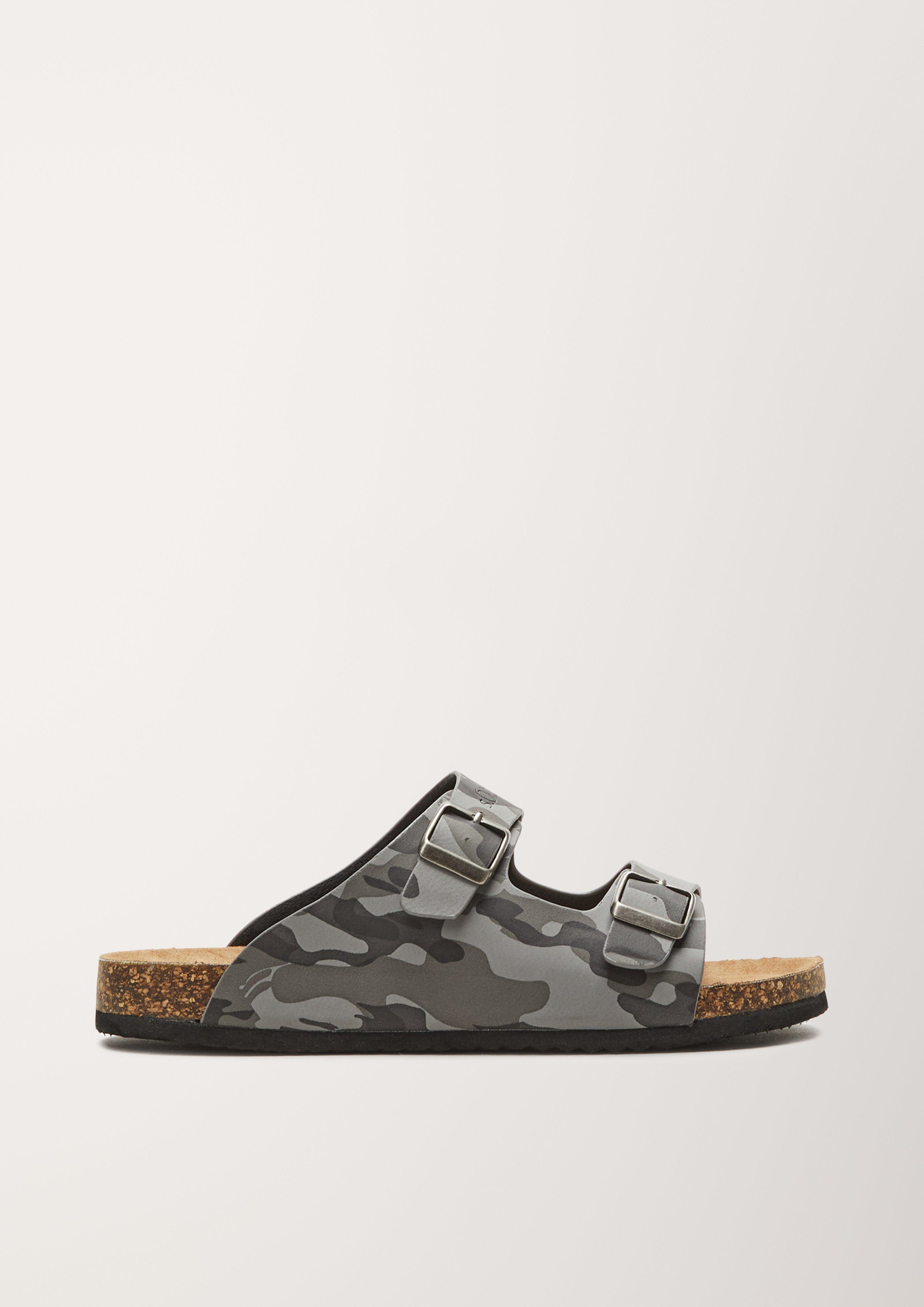 Pantoletten mit Camo-Muster  6005740-098