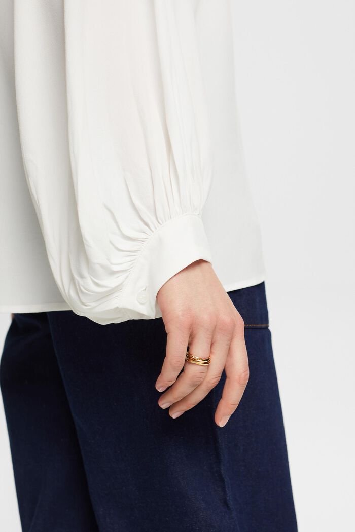 Bluse mit V-Ausschnitt