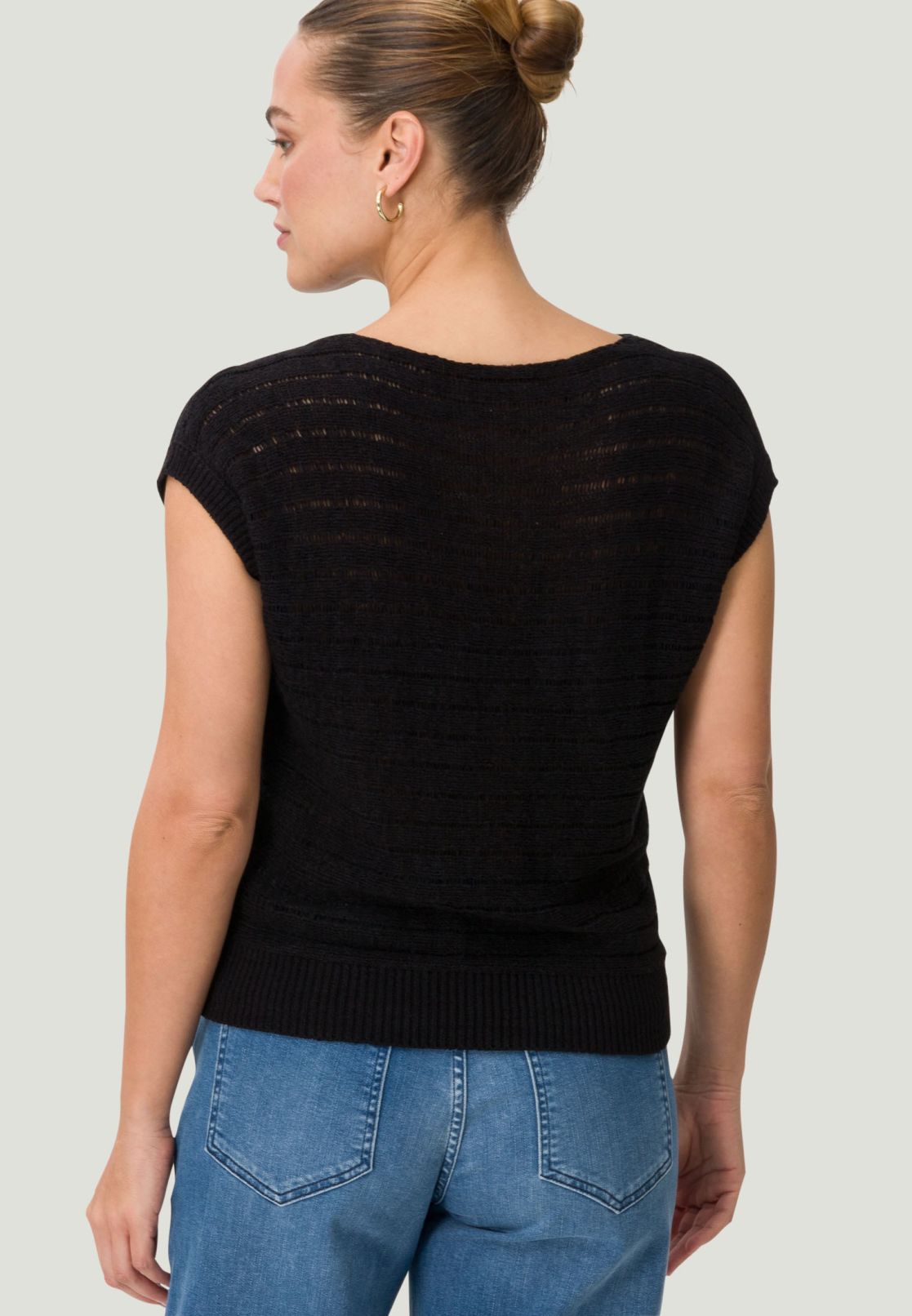 Pullover mit U-Boot Ausschnitt