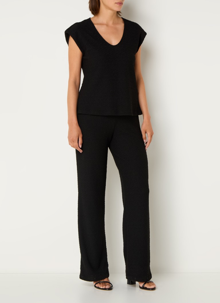 Textured Taifun Top with V-neck