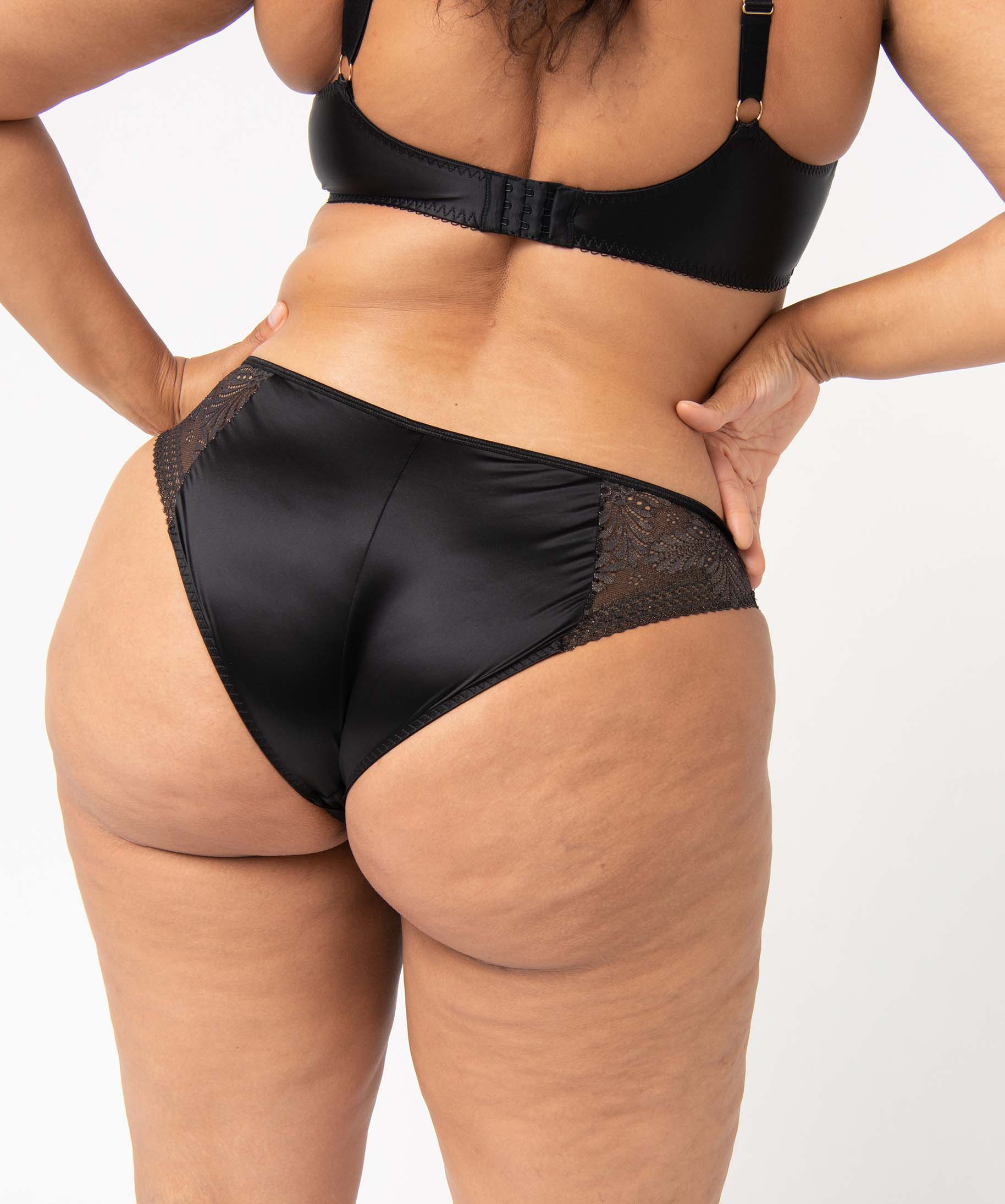 Shorty femme grande taille en dentelle pailletée et microfibre multicolore | GEMO