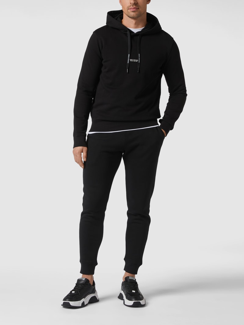 Hoodie aus Baumwolle in schwarz
