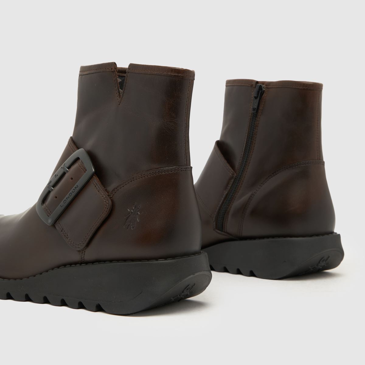 Fly London – Mörkbruna ankelboots med spänne