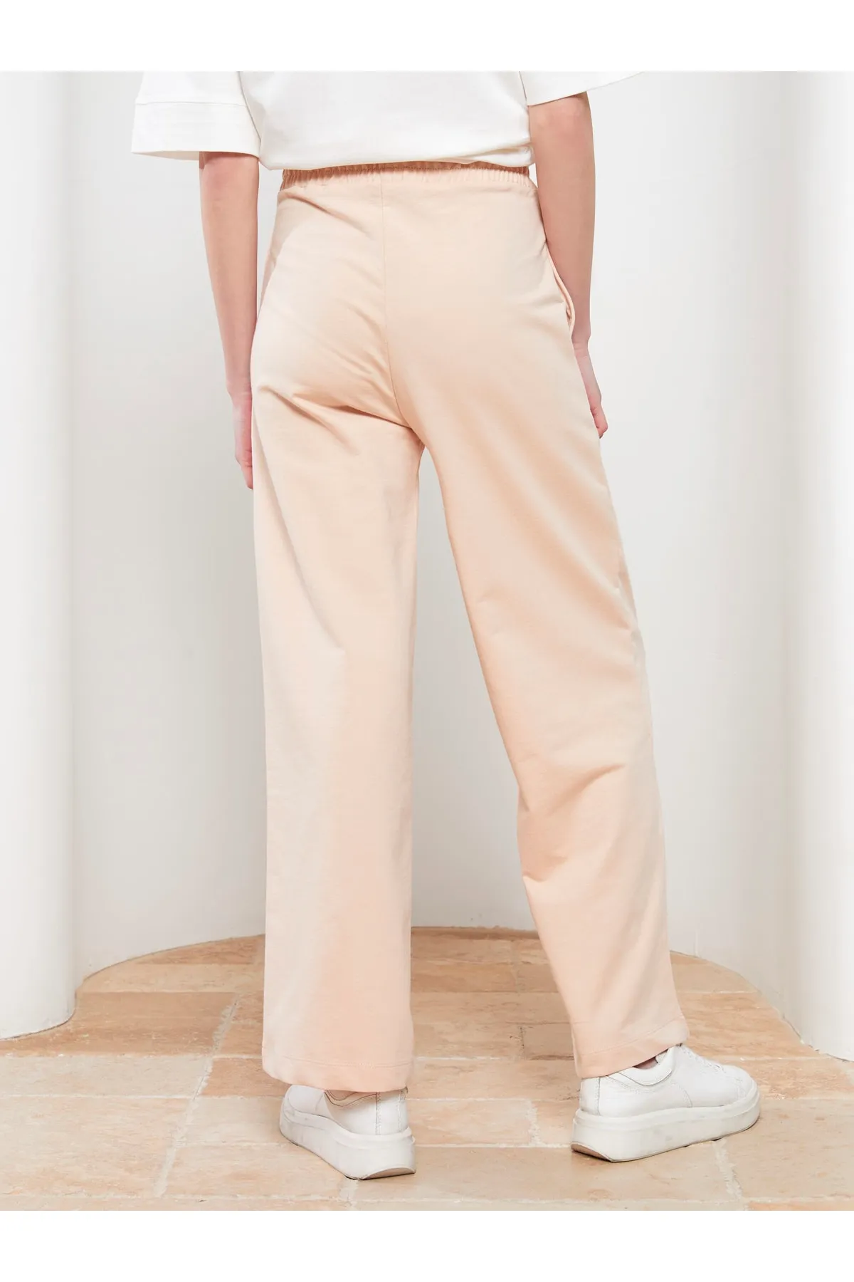 LC Waikiki  Jogginghose - Beige - Relaxed