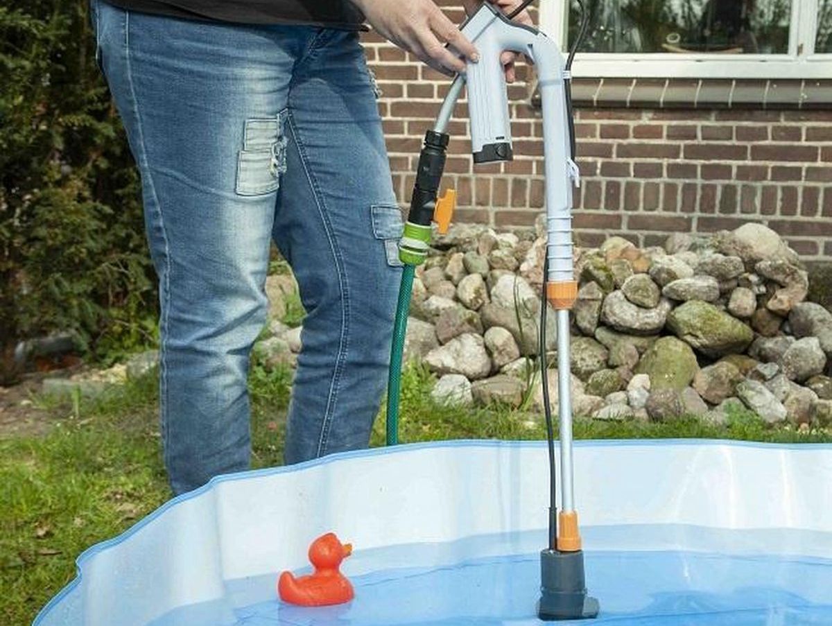 Batavia Maxxseries 12 Volt Akku-Wasserpumpe mit Akku und Ladegerät