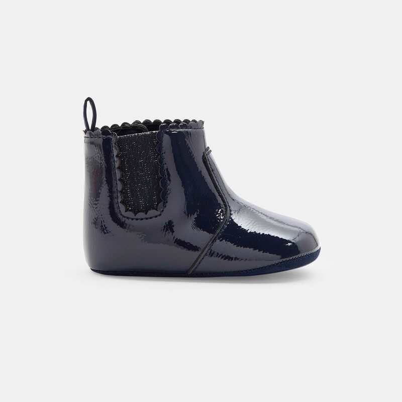 Boots souples vernies
