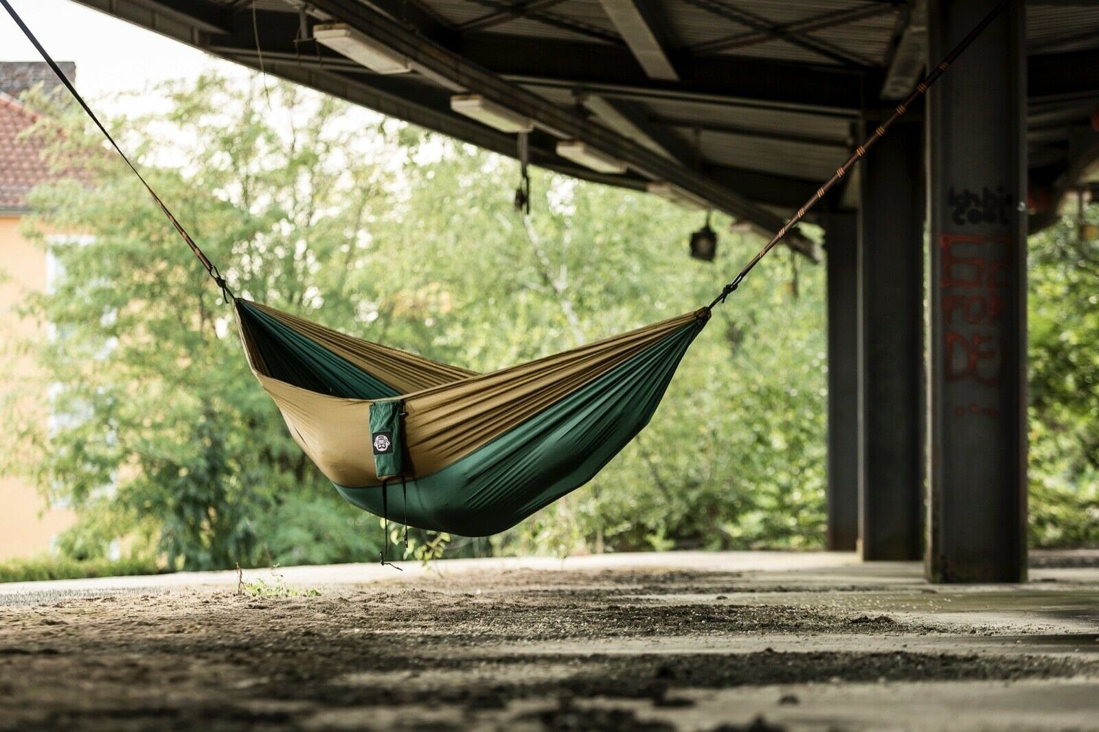 Monkey Swing Hängematte inkl. Aufhängeset, 270x140cm, Reisehängematte Outdoor ultraleicht