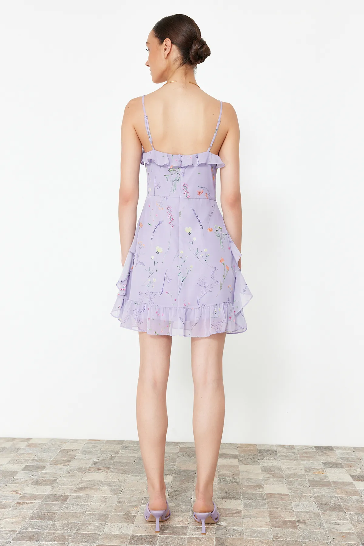 Trendyol Collection  Lila gewebtes Minikleid TWOSS20EL1267