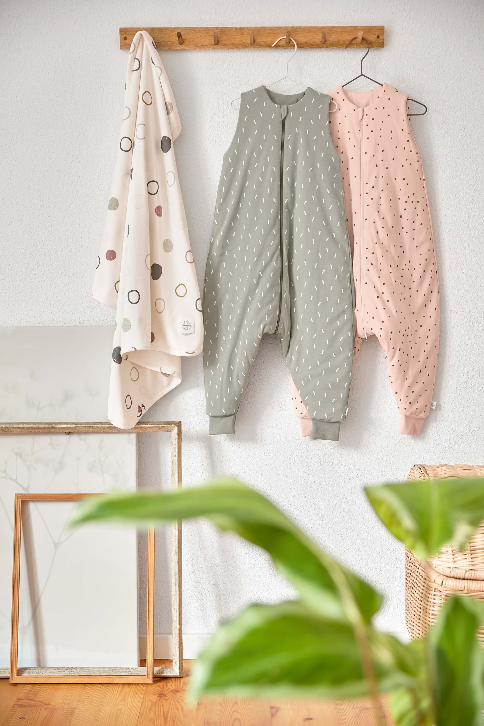 Kinder Schlafoverall 2,5 TOG, Dots, Rosa