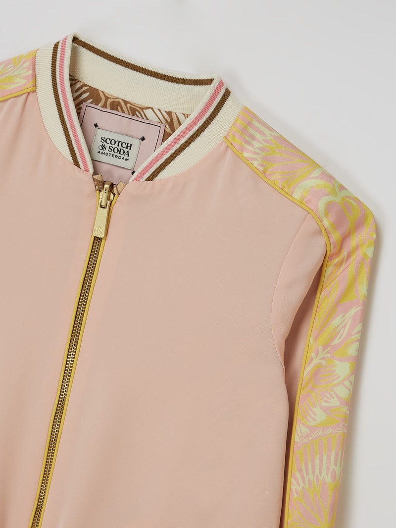 Blouson mit Stehkragen in rosa