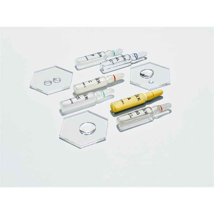 Hyaluronic Acid Power Serum Ampoules
