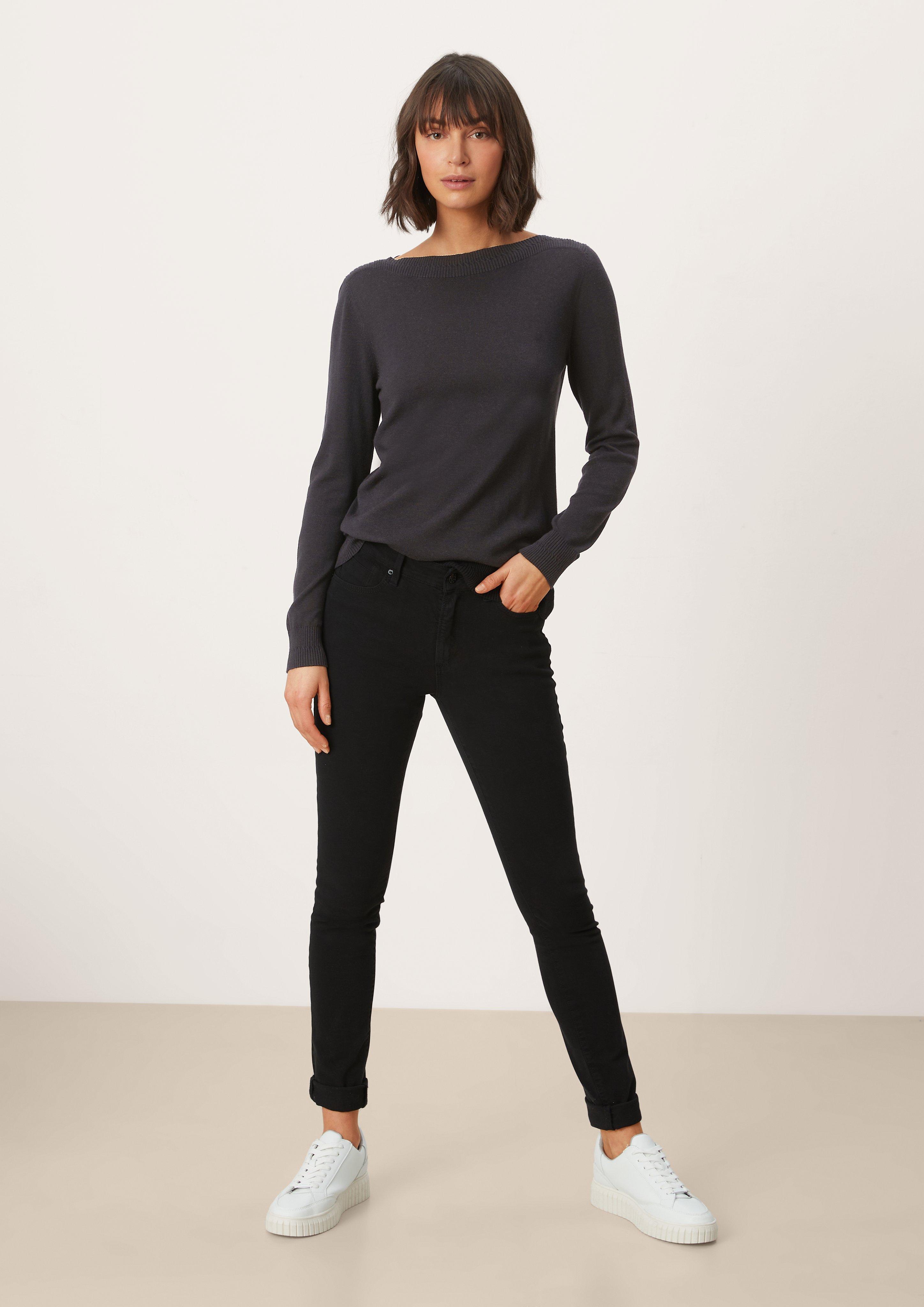 Pullover mit U-Boot-Ausschnitt  2112210-9999