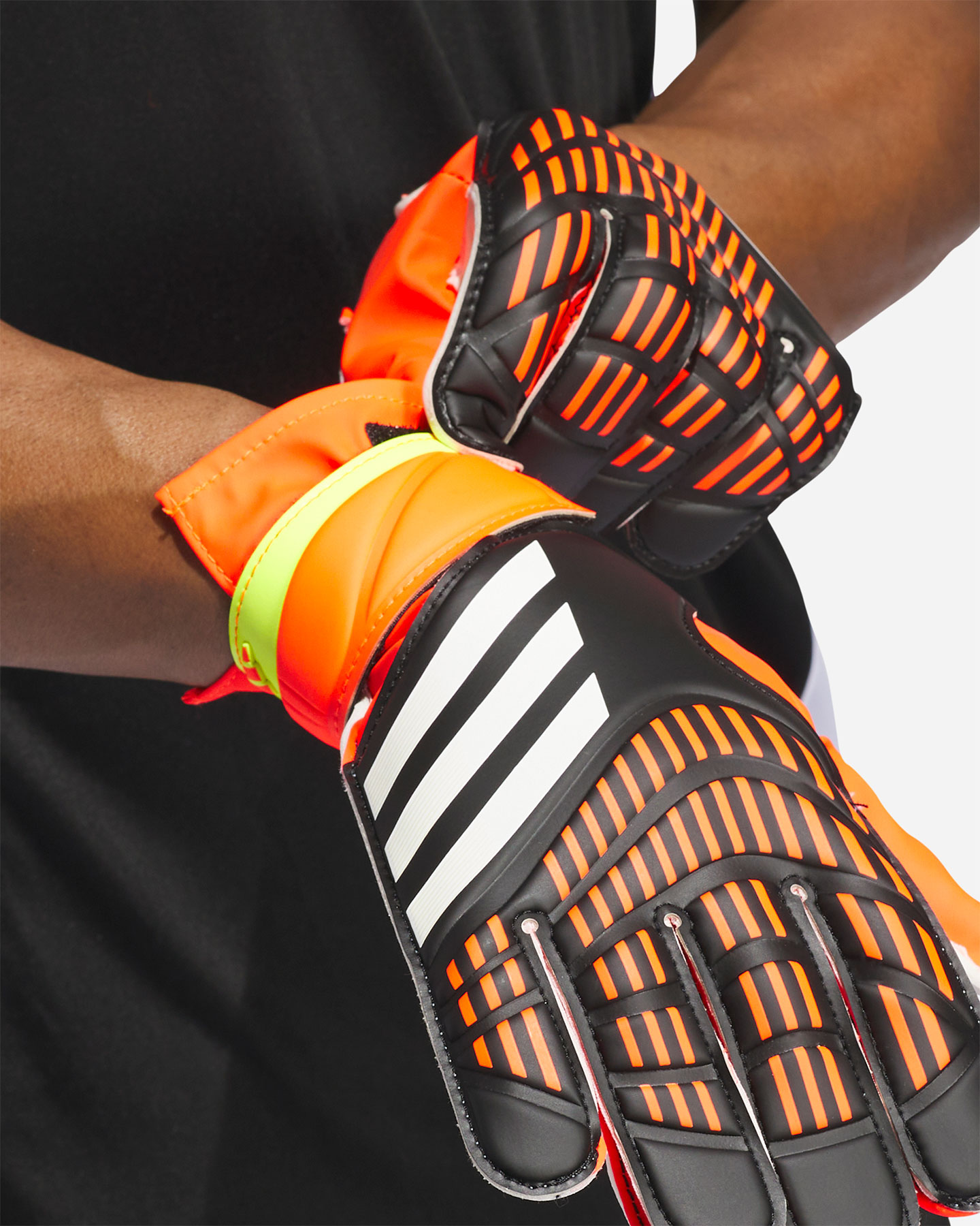 Brankárske rukavice Adidas Predator GL Training M IQ4027