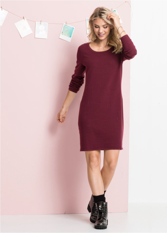 Strickkleid mit legerem Schnitt