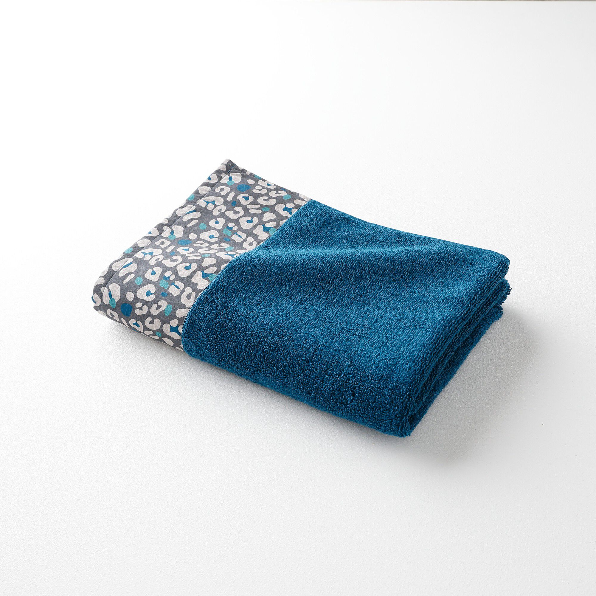 Éponge bouclette 420 g/m² liteau imprimé léopard