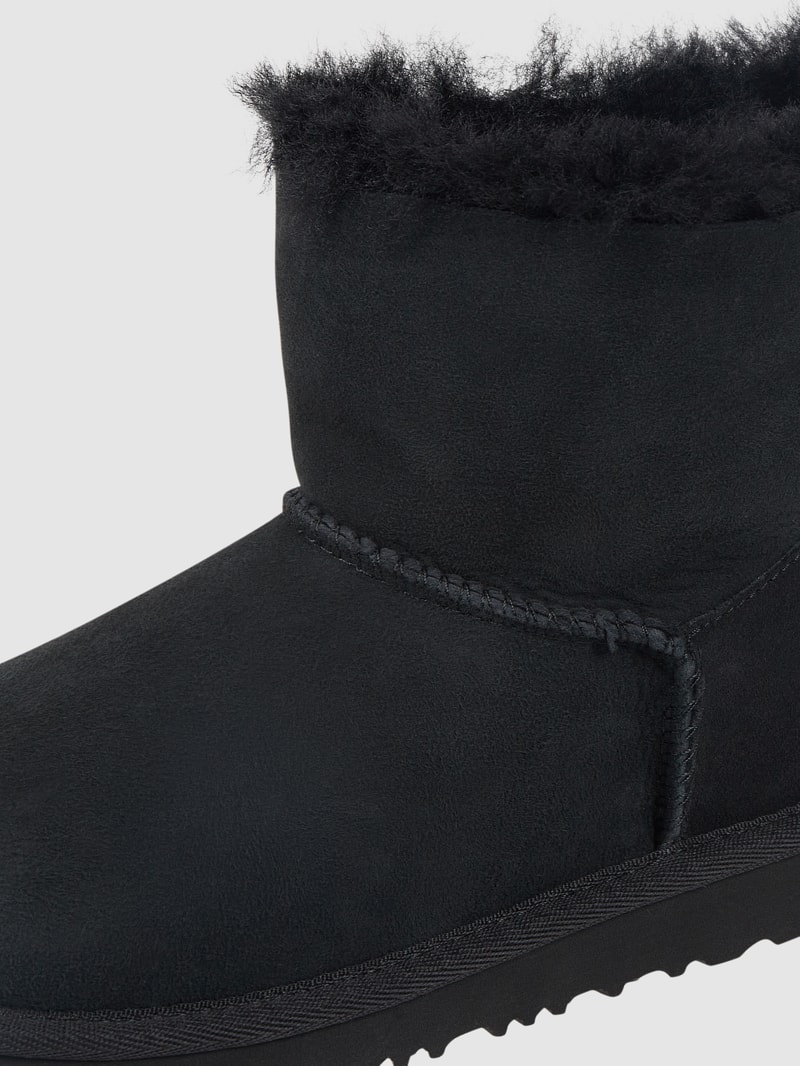 Boots mit Lammfellfutter Modell 'Bailey' in schwarz