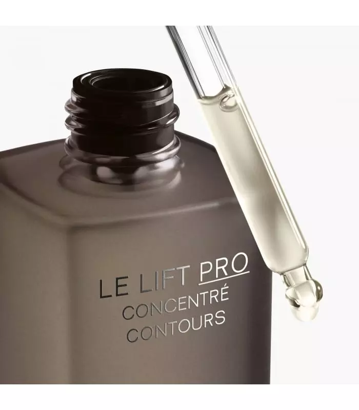 LE LIFT PRO Concentré Contours Corrige - Redessine - retend