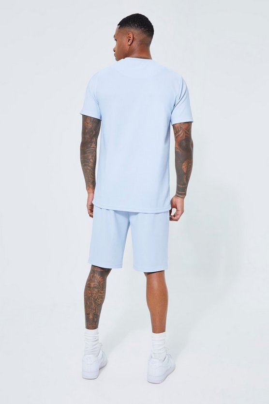 Geripptes Slim-Fit T-Shirt & Shorts