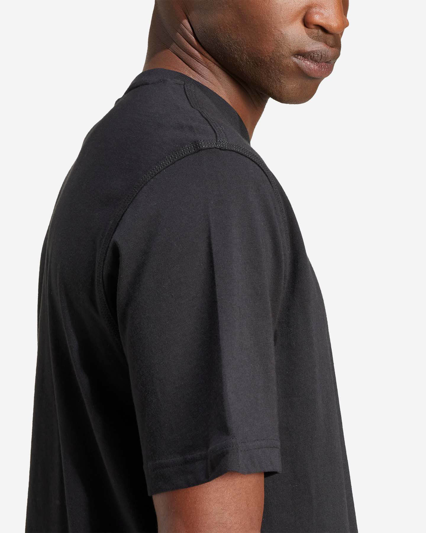 Camiseta Adidas Essential Small Logo M JI8545