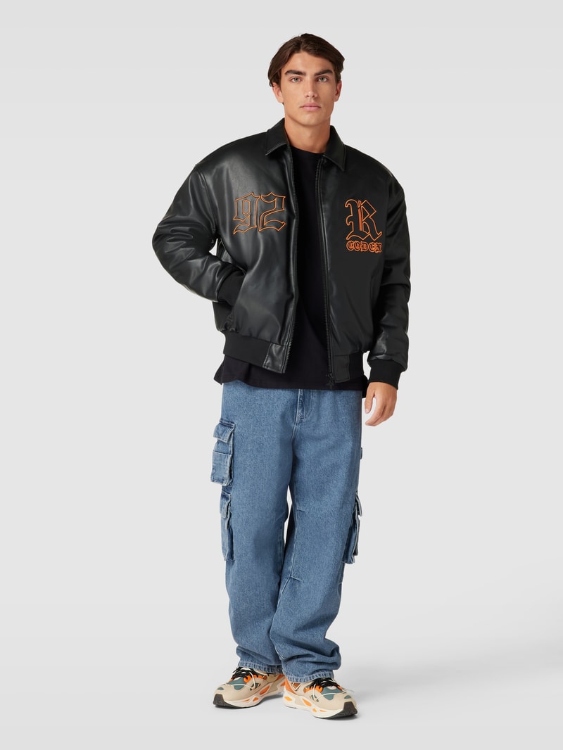 Jacke in Leder-Optik in schwarz