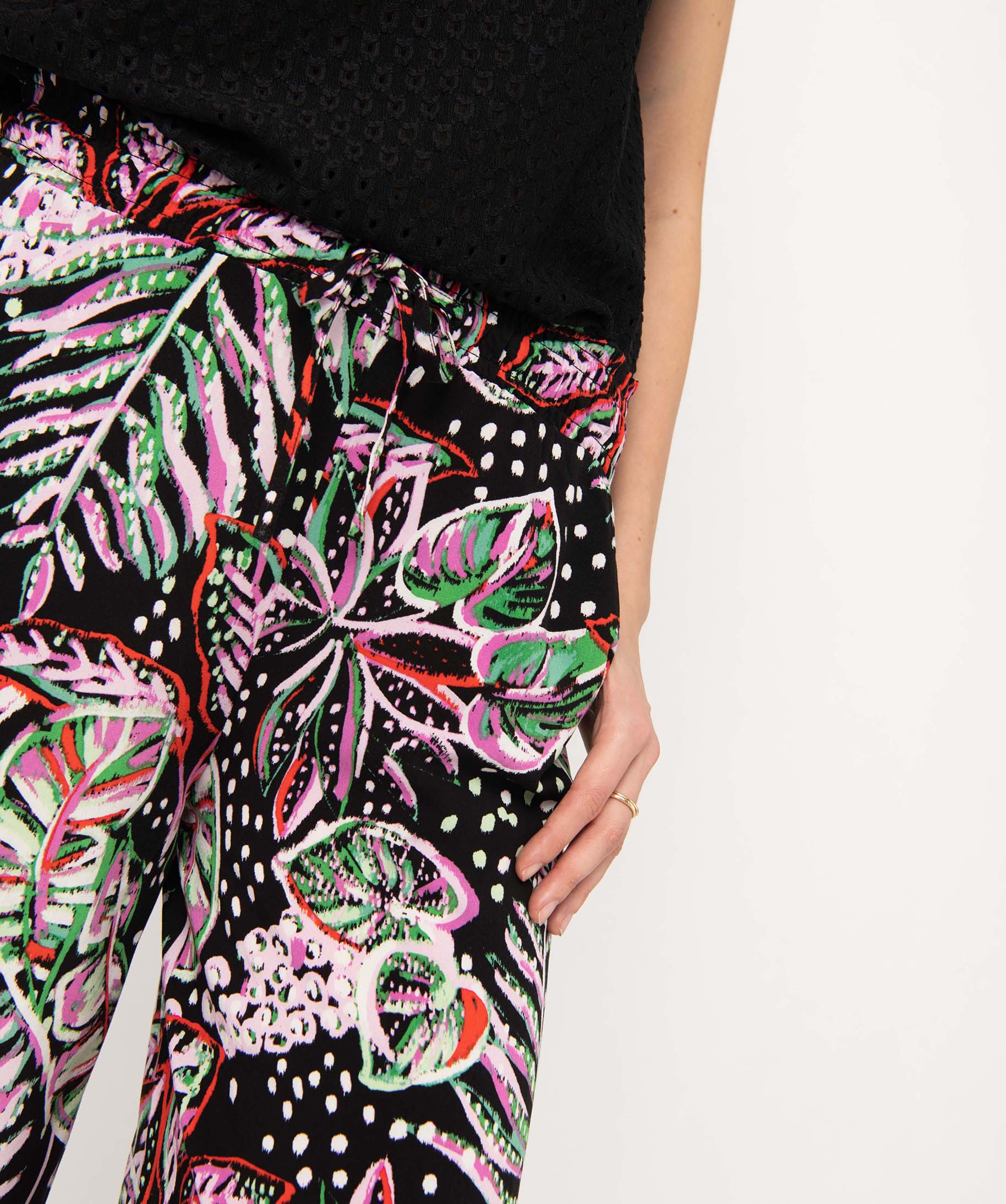 Pantacourt femme ample à motifs exotiques imprime | GEMO