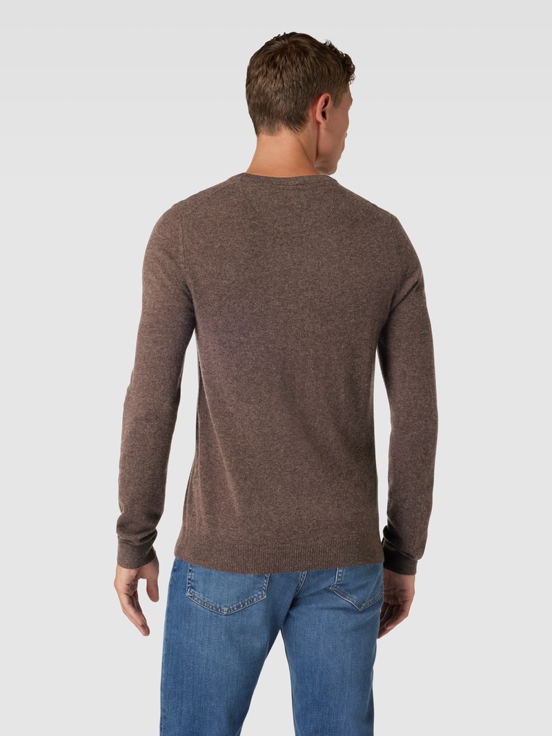 Strickpullover in melierter Optik in dunkelbraun meliert