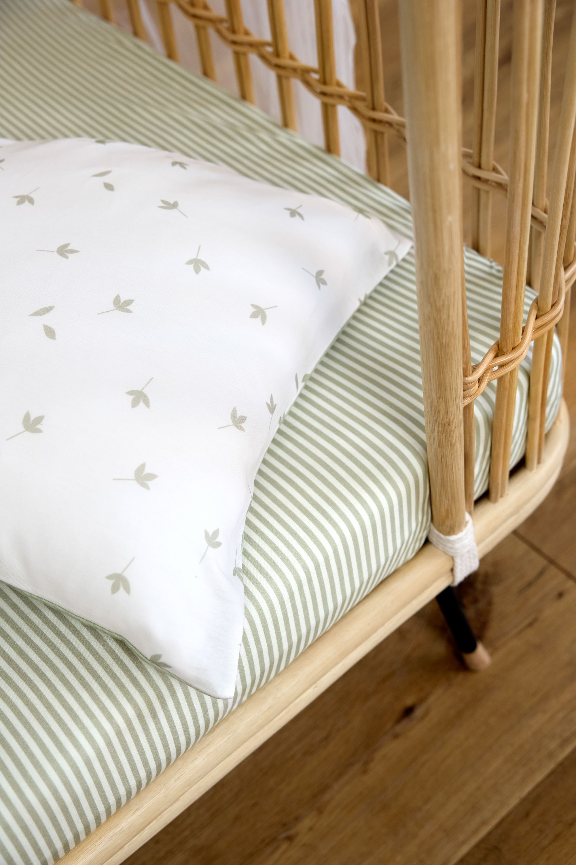 Spannbettlaken Kinderbett (70 x 140 cm) - Gestreift, Oliv Milky