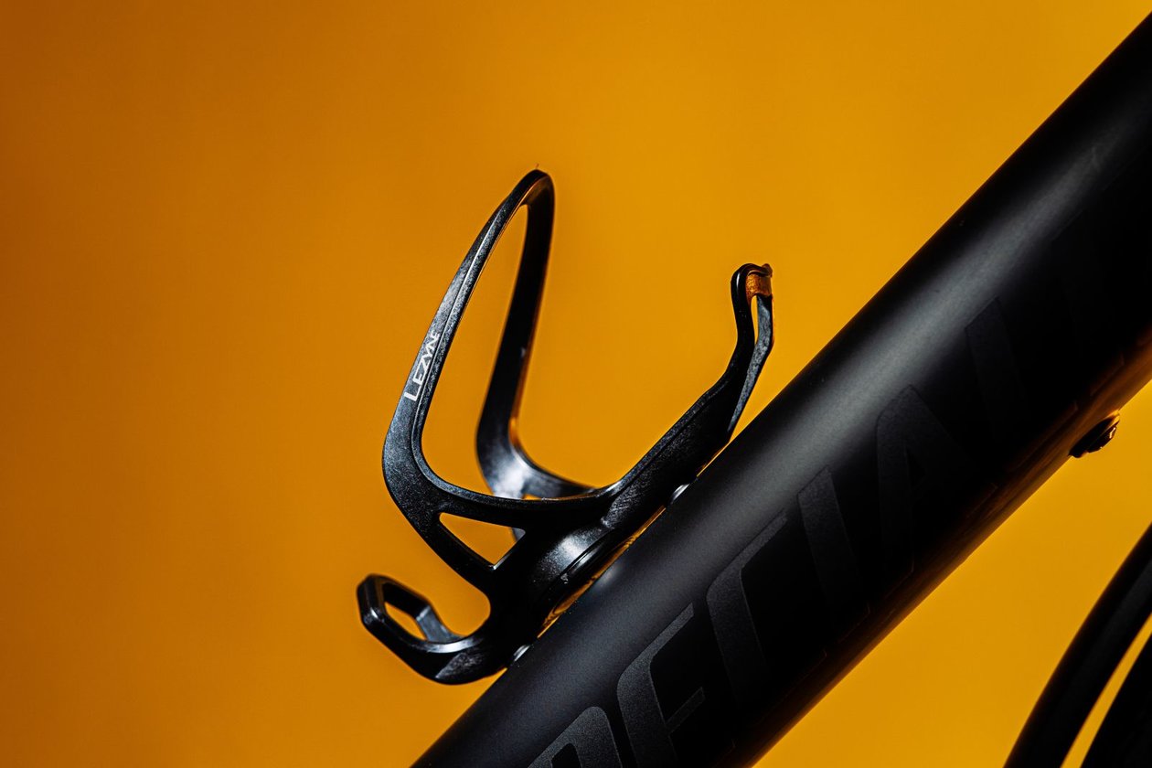 Lezyne Matrix Air Cage Flaschenhalter fu00fcr AirTag