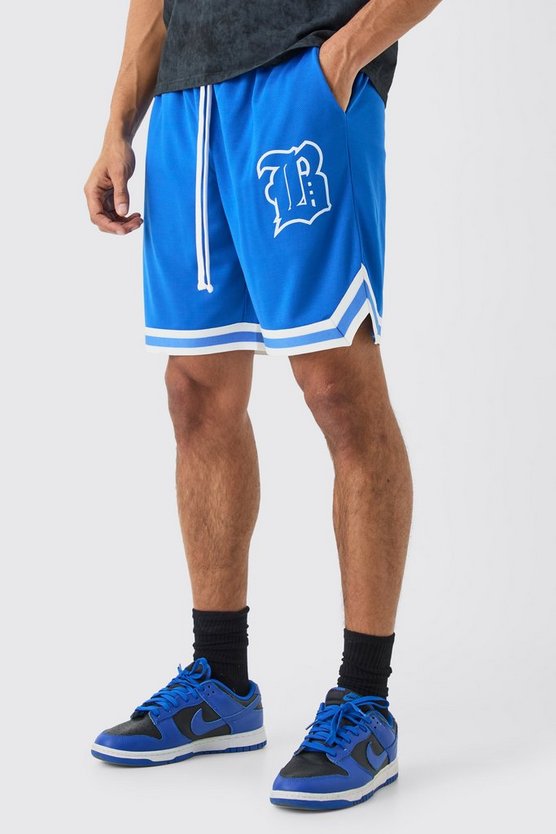 Lockere Mesh Basketball-Shorts mit B-Applikation