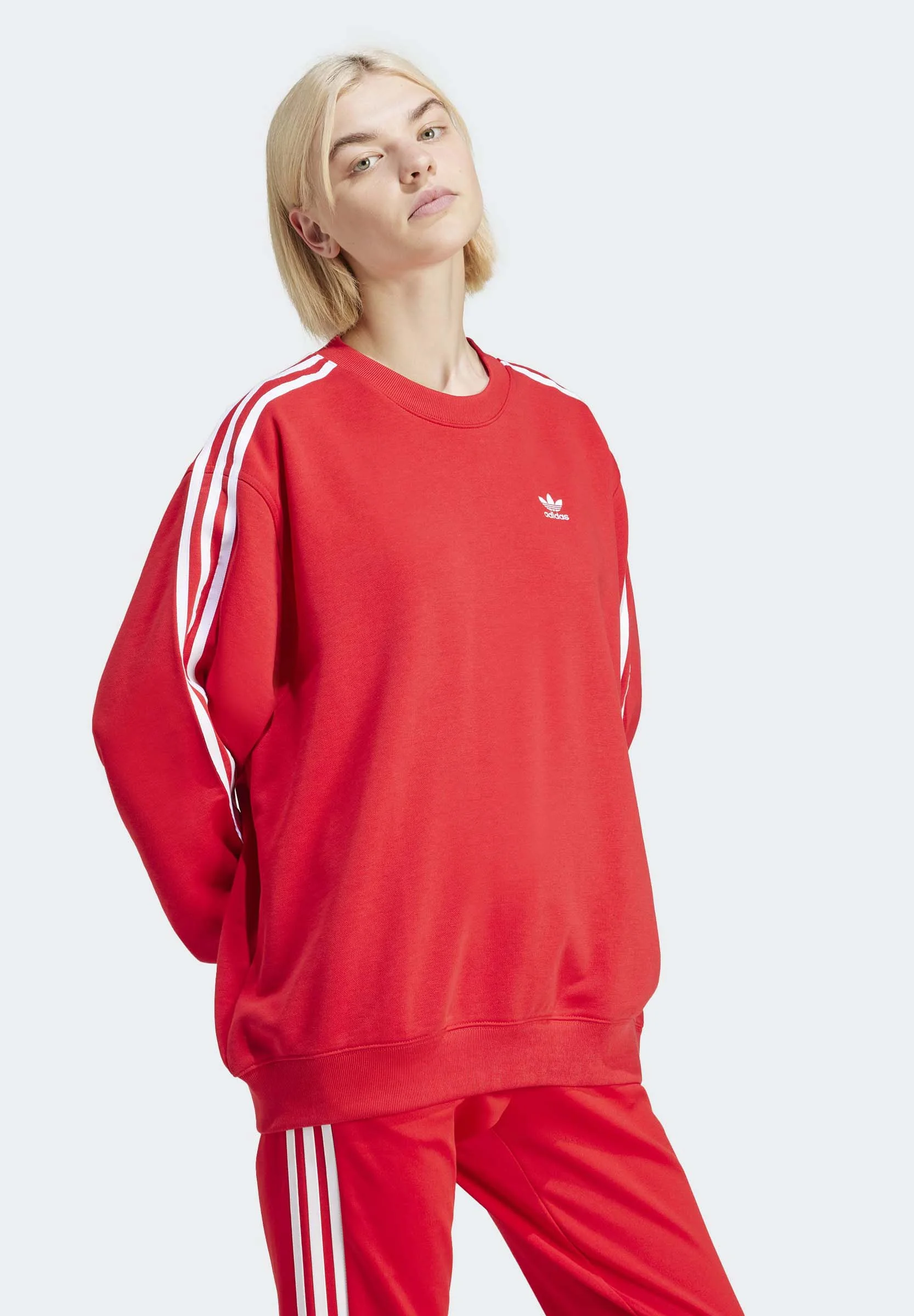 Sudadera adidas Originals de cuello redondo extragrande con tres rayas