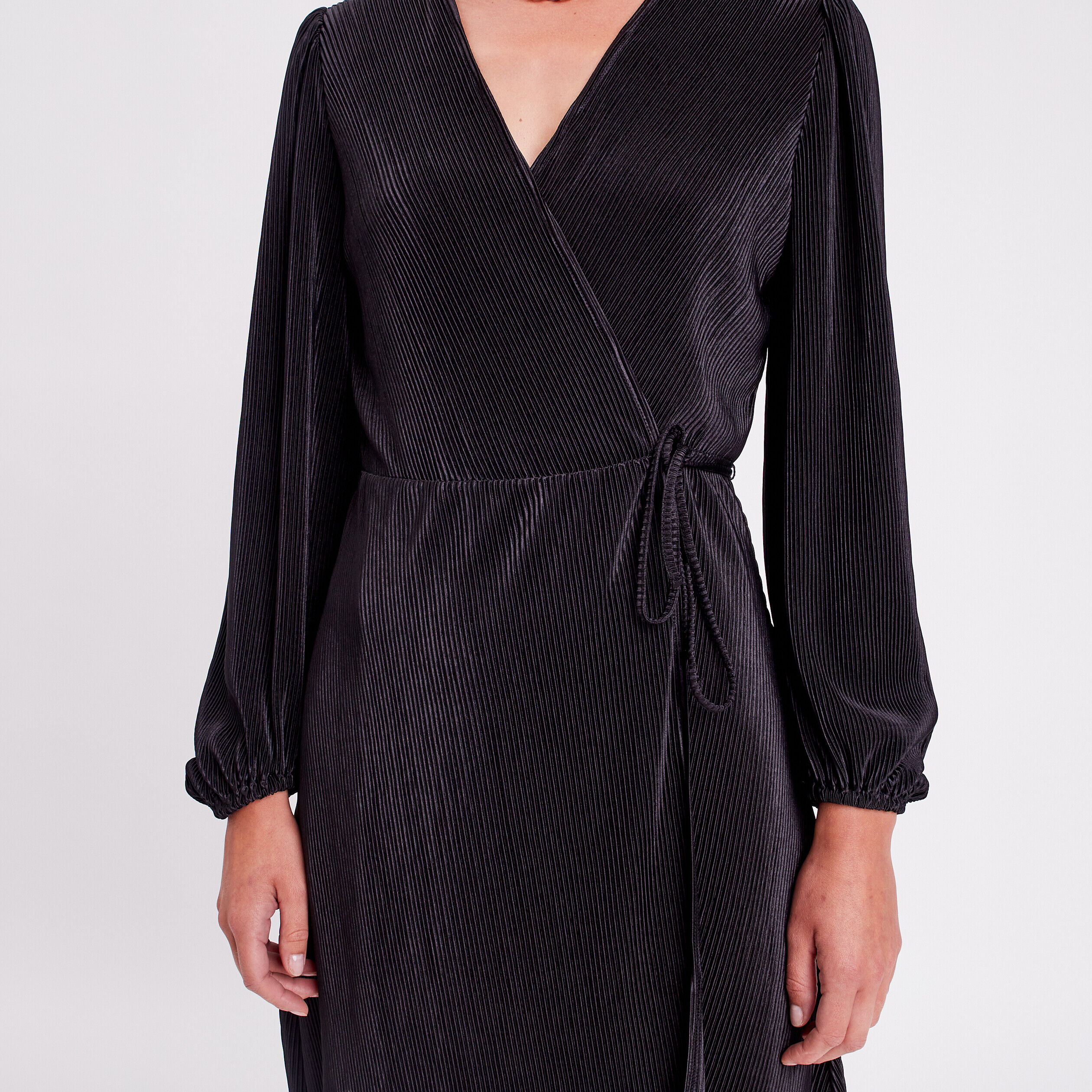 Robe cintrée plissée noir femme | Cache Cache