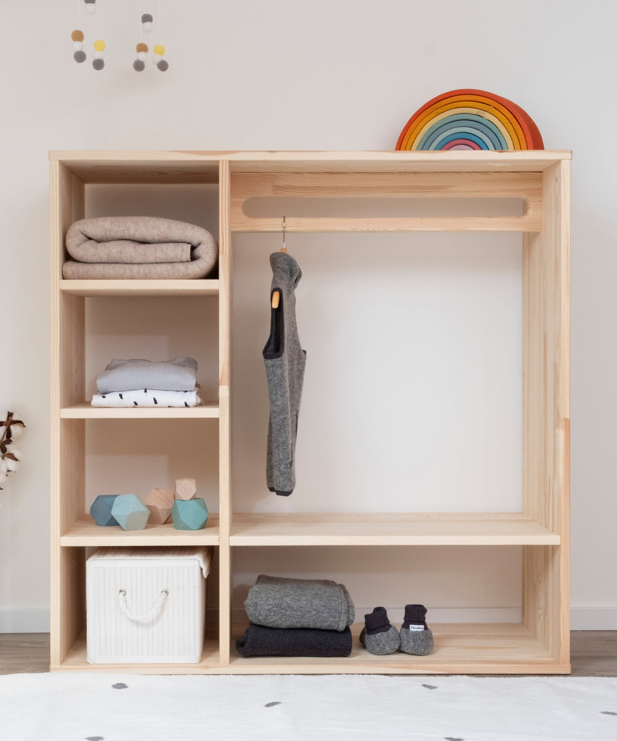 Montessori Kleiderschrank Kiefer