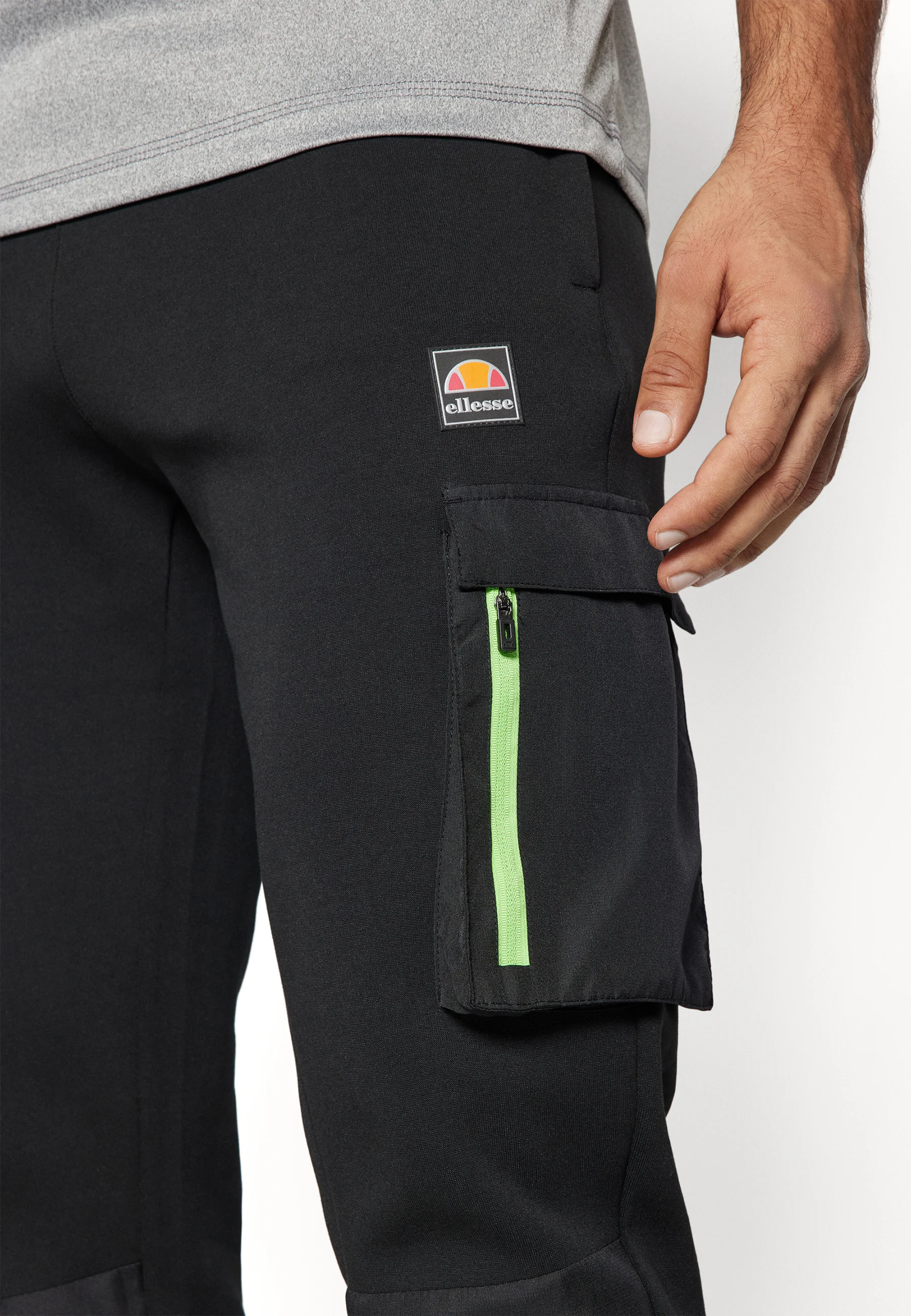 Pantalones deportivos Ellesse HANALO